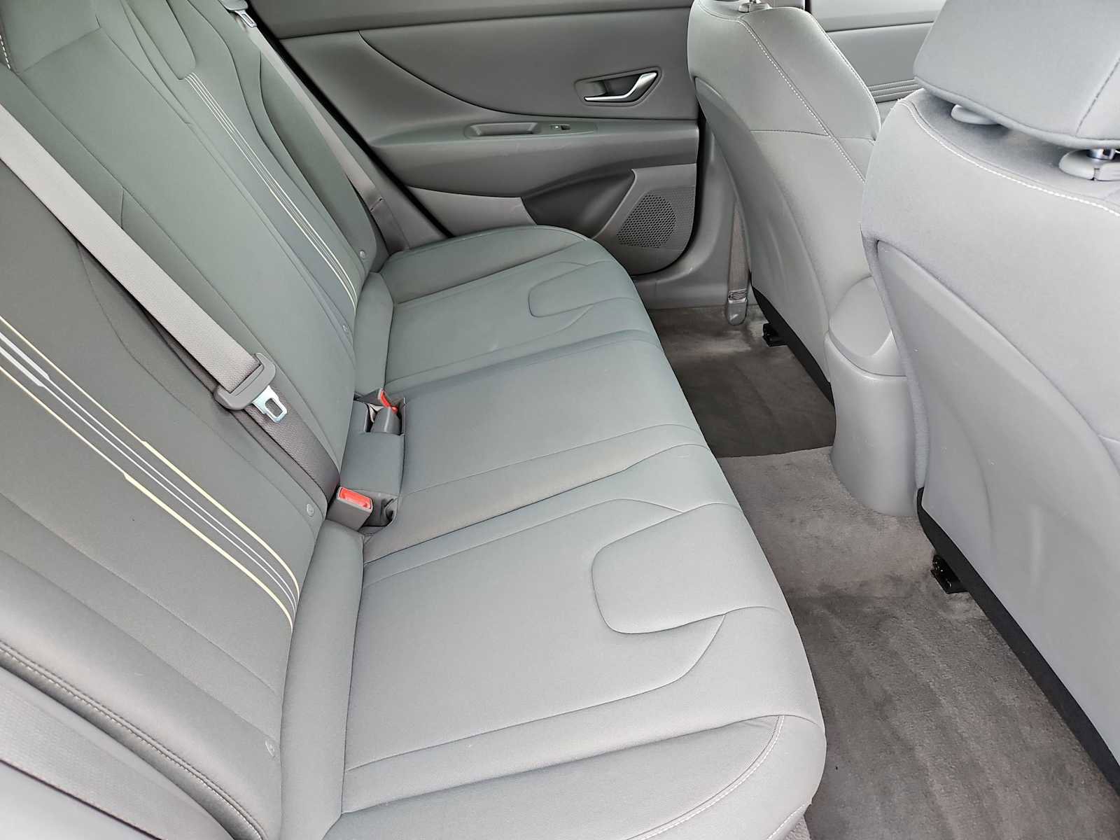 Certified 2023 Hyundai Elantra SEL w/ Convenience Package image 20