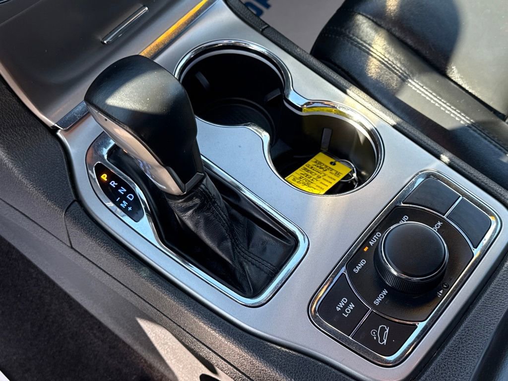 Used 2018 Jeep Grand Cherokee Limited w/ Trailer Tow Group IV image 25