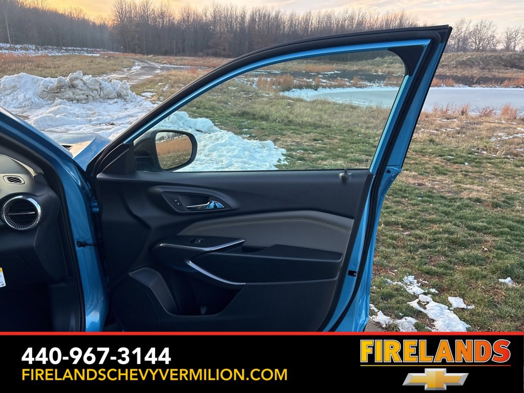 New 2025 Chevrolet Trax ACTIV w/ Driver Confidence Package image 25