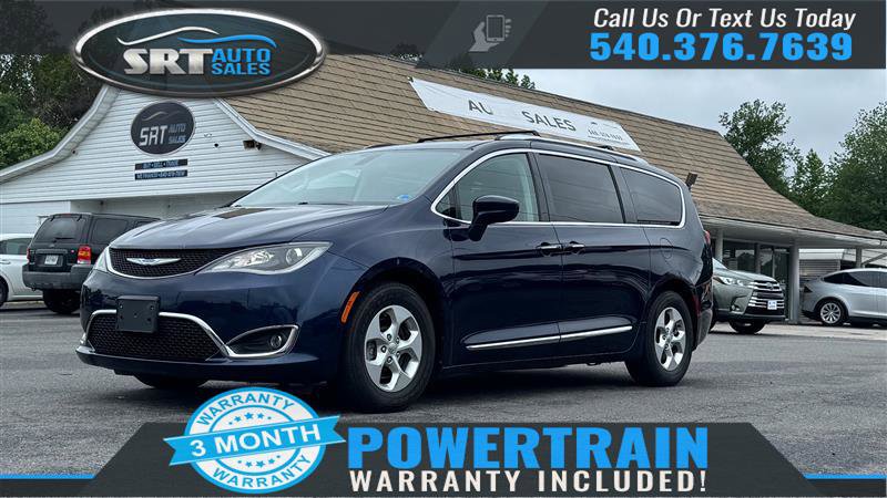 Used 2017 Chrysler Pacifica Touring-L Plus FWD image 1