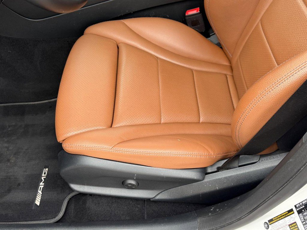 Used 2021 Mercedes-Benz GLC 300 4MATIC image 17