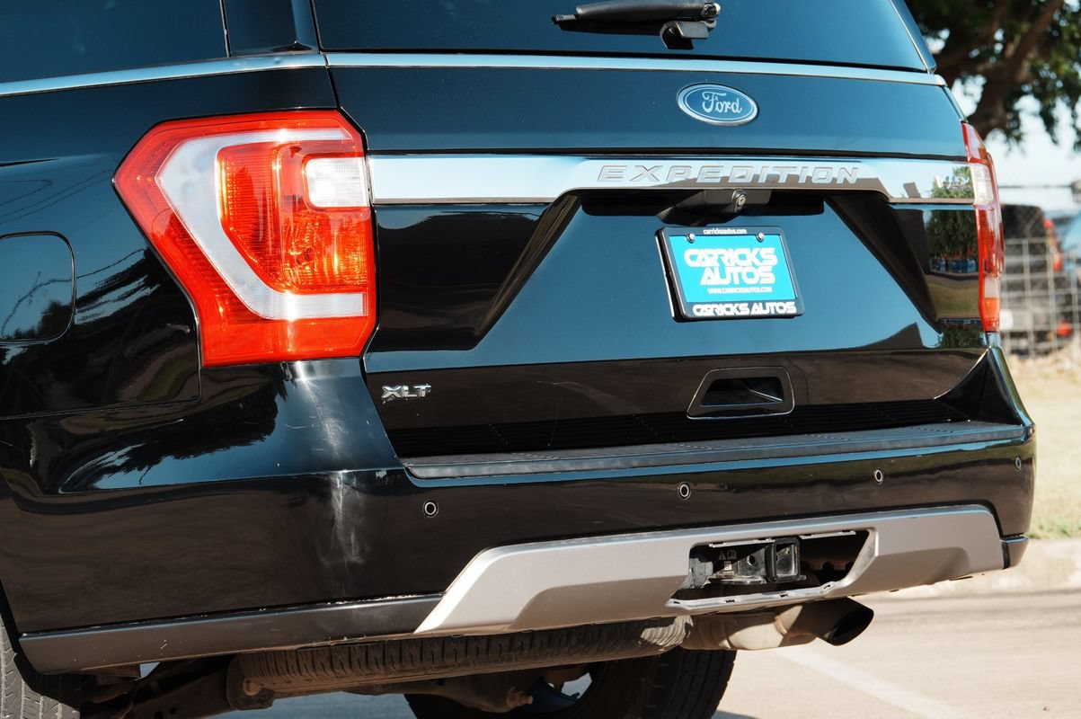 Used 2018 Ford Expedition Max XLT w/ Equipment Group 202A RWD image 31