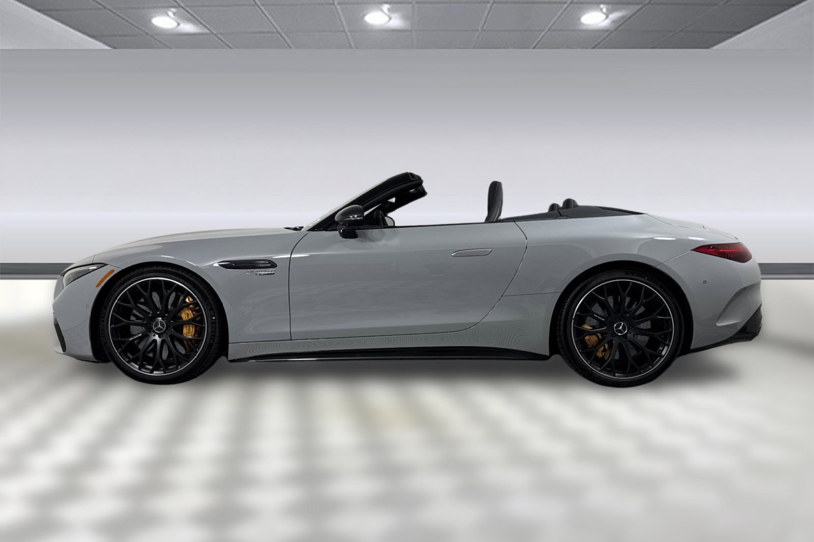 New 2025 Mercedes-Benz SL 63 AMG S e Performance 4MATIC image 2