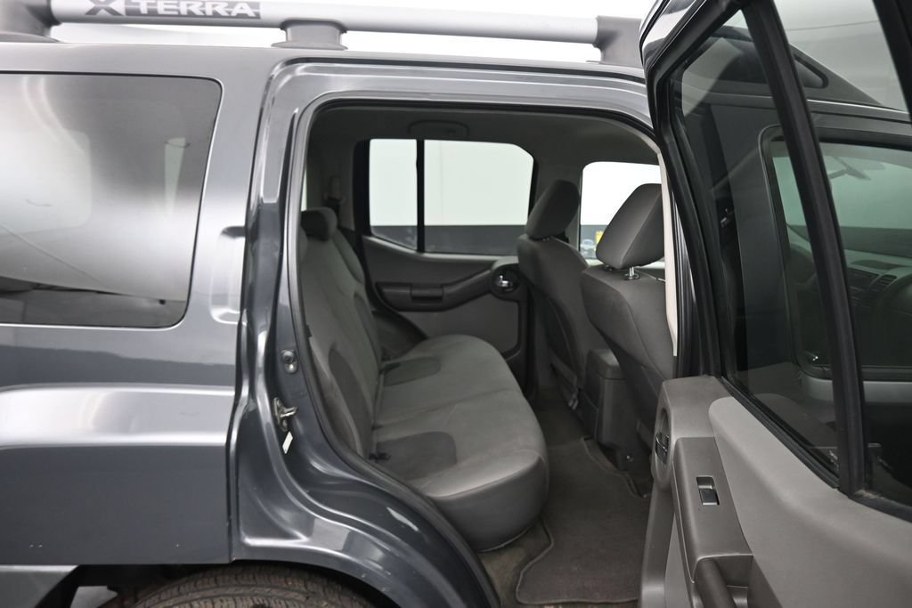 Used 2010 Nissan Xterra X AWD/4WD image 23