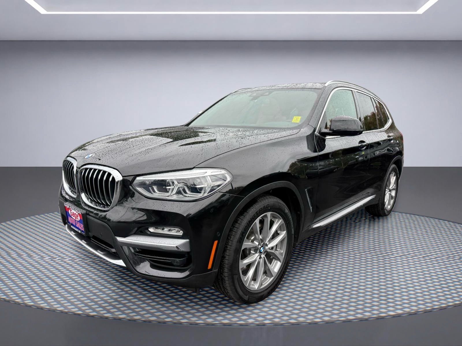 Used 2019 BMW X3 xDrive30i w/ Executive Package AWD/4WD image 2