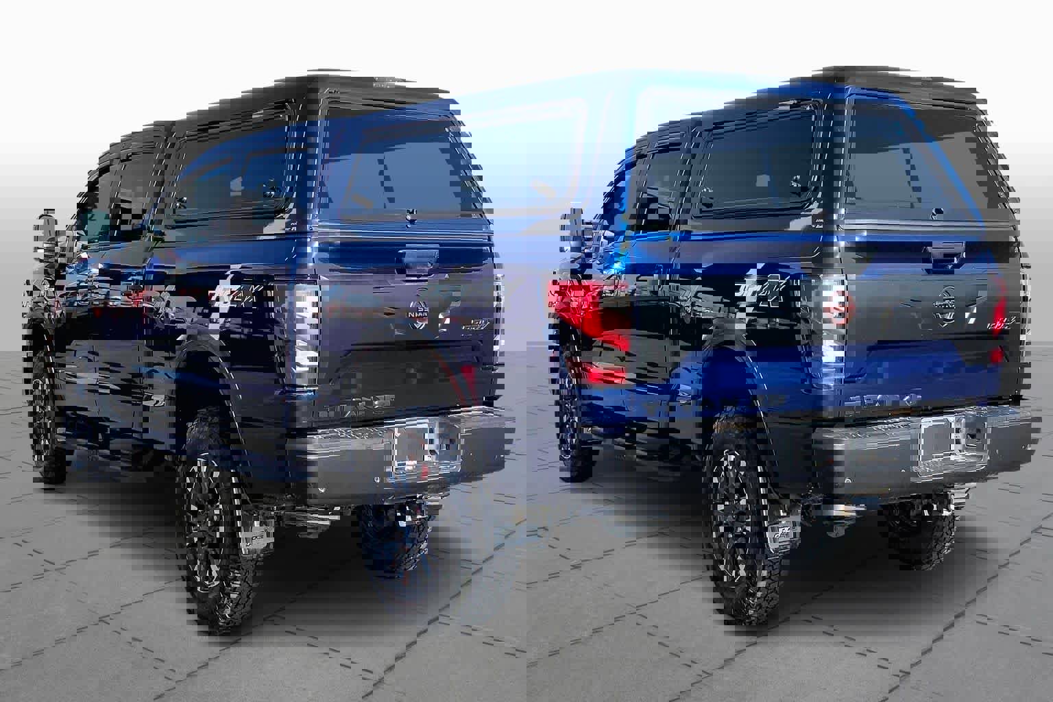 Used 2023 Nissan Titan PRO-4X image 11