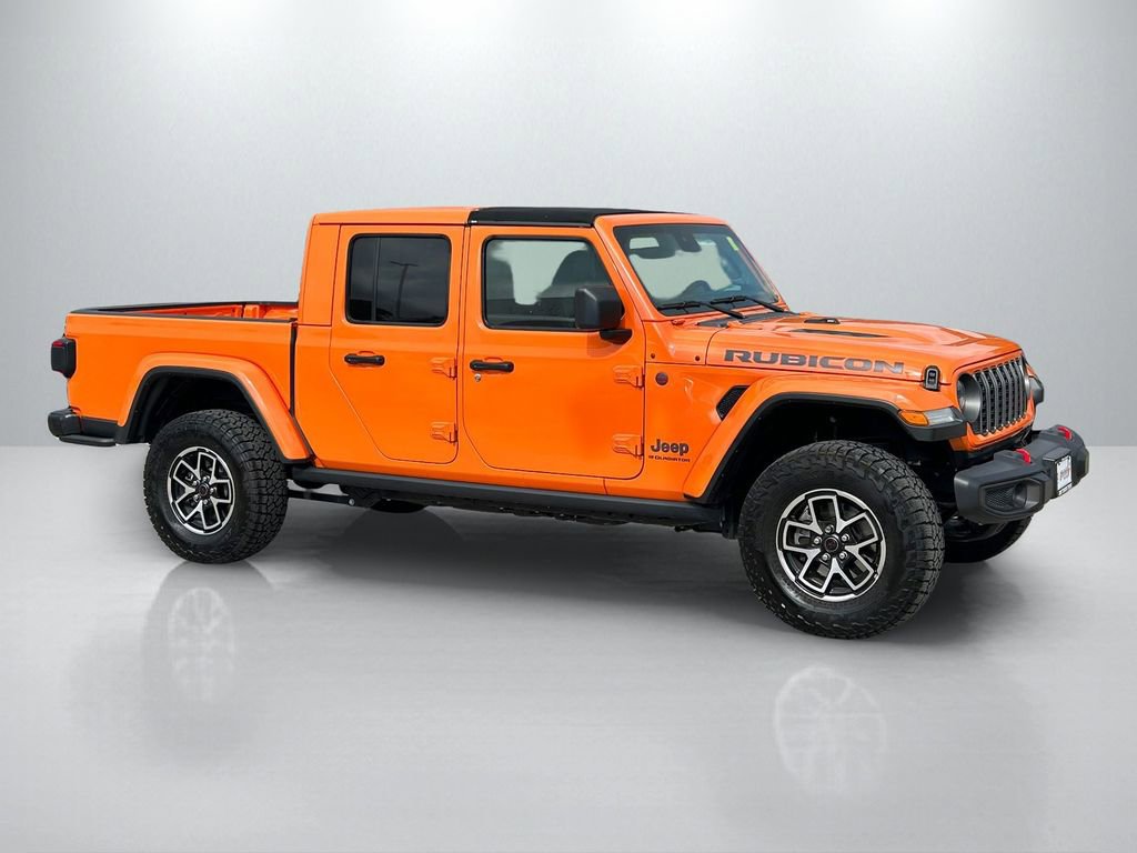Used 2025 Jeep Gladiator Rubicon w/ Convenience Group image 4