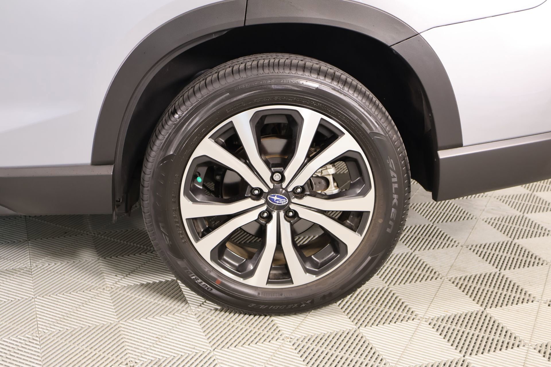 Used 2024 Subaru Forester Limited AWD/4WD image 19