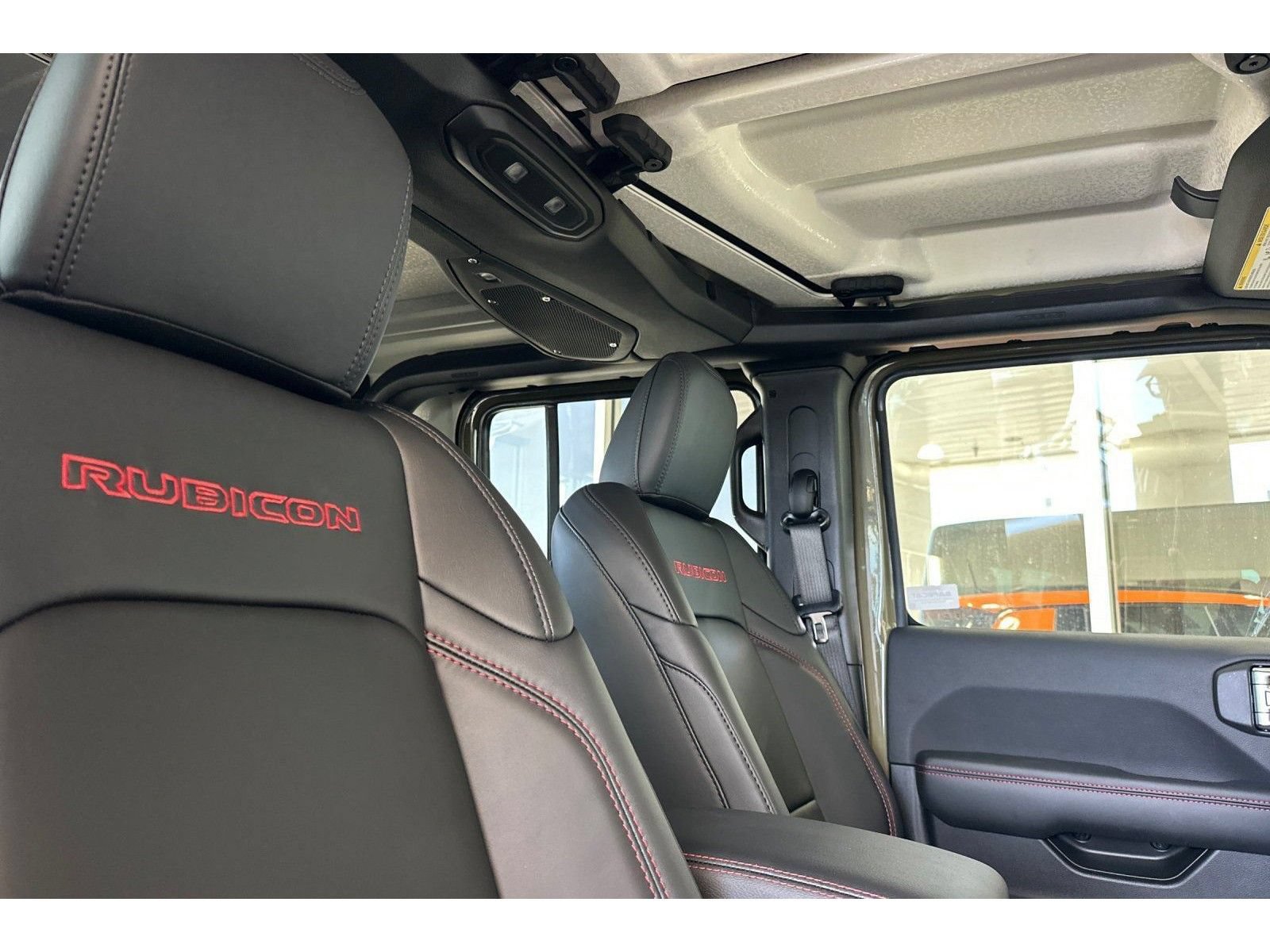 New 2026 Jeep Gladiator Rubicon w/ Steel Power Dome Hood Package AWD/4WD image 17