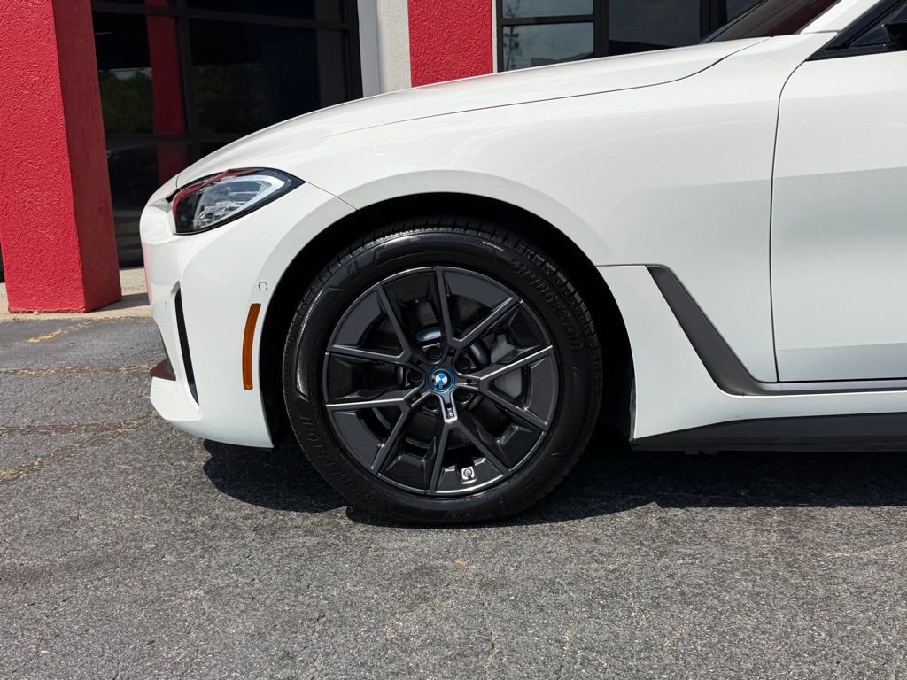 Used 2023 BMW i4 eDrive35 w/ Premium Package RWD image 6