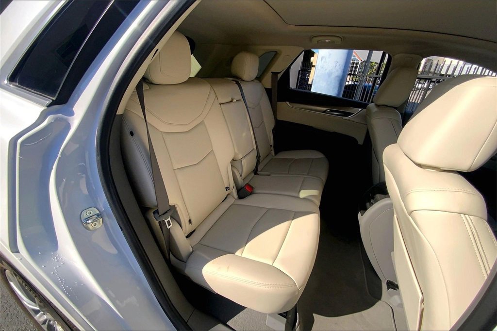 Certified 2023 Cadillac XT5 Premium Luxury w/ Technology Package image 19