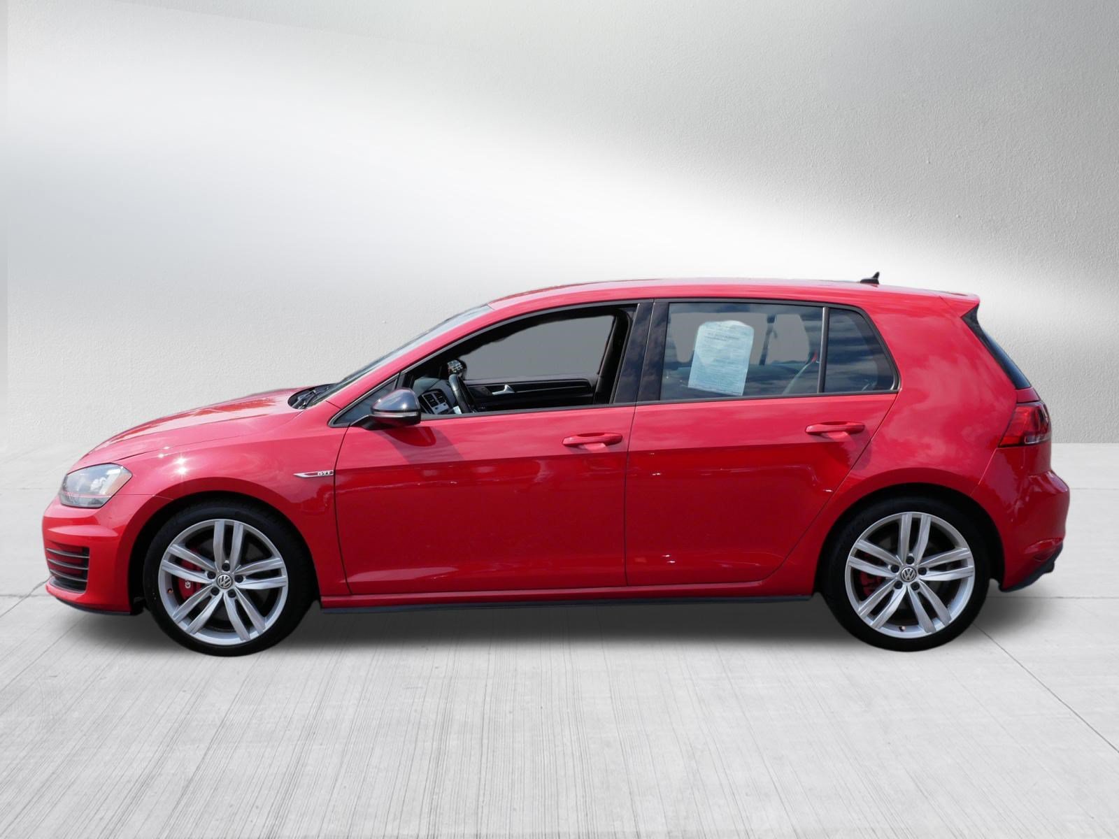 Used 2017 Volkswagen GTI Sport FWD image 4