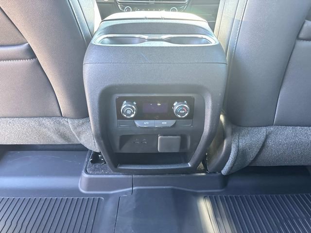 New 2026 Chevrolet Traverse LT w/ Enhanced Driving Package image 18