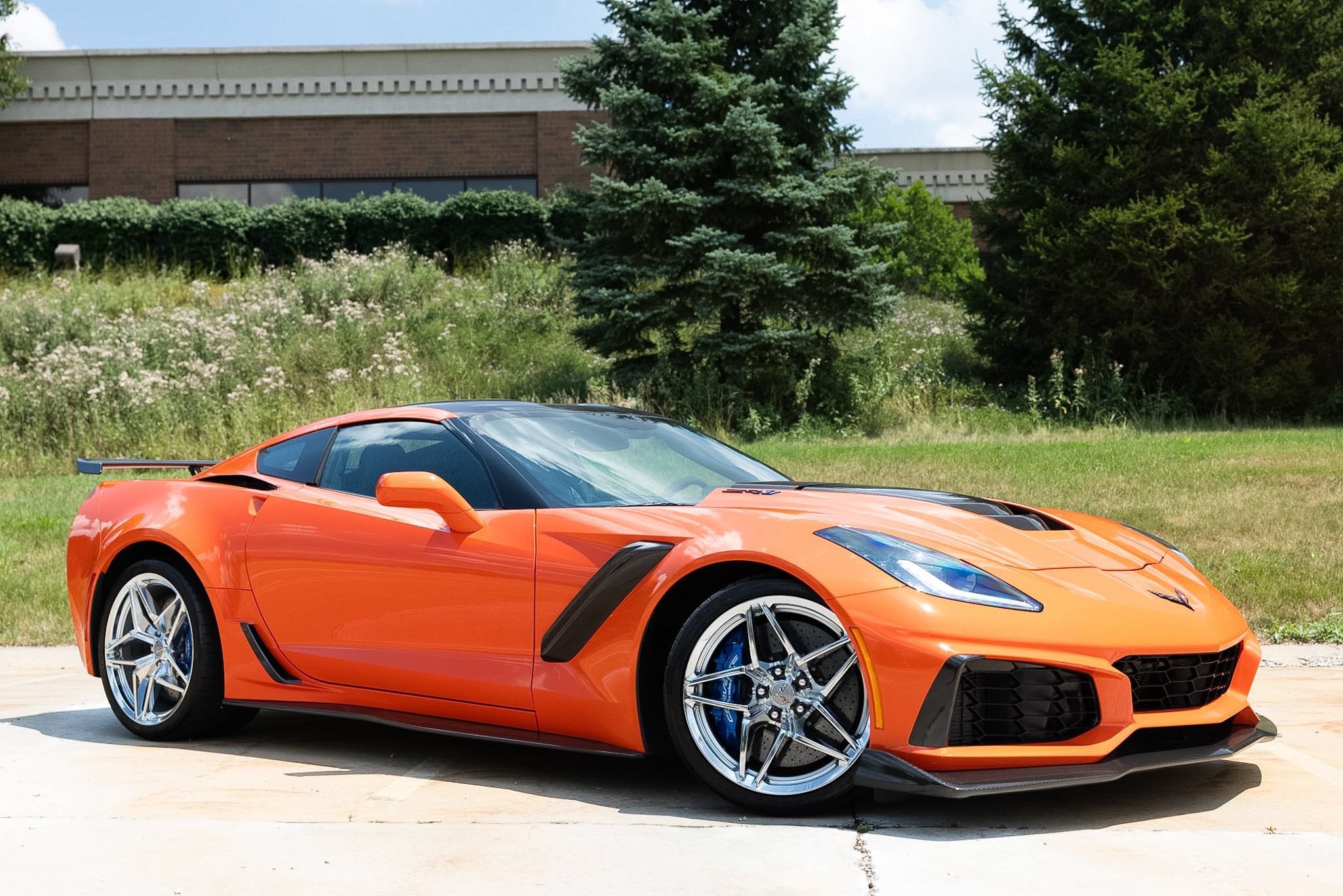 Used 2019 Chevrolet Corvette ZR1 RWD image 15