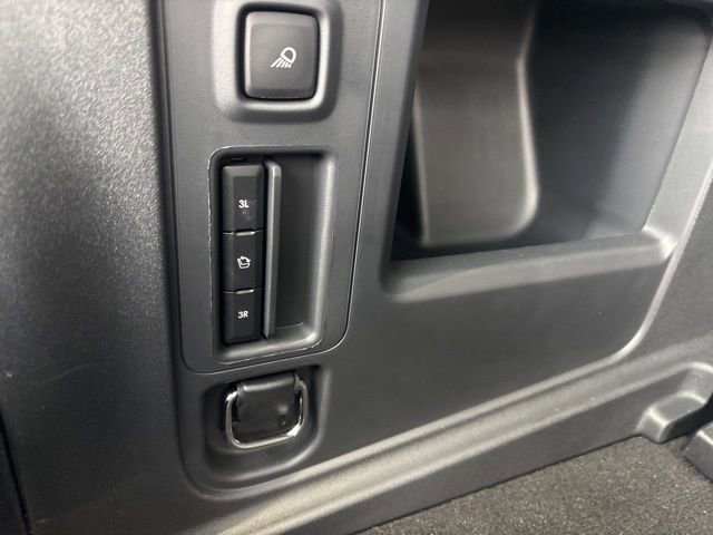 New 2025 Lincoln Navigator Reserve w/ Jet Appearance Package AWD/4WD image 9