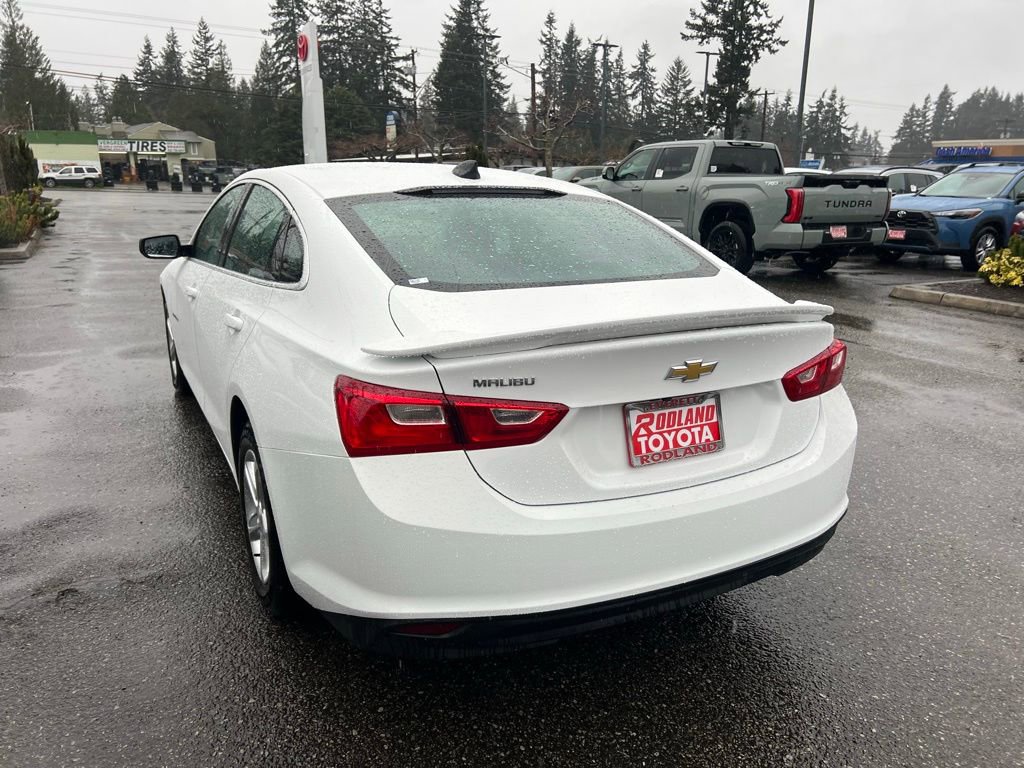 Used 2022 Chevrolet Malibu LS w/ LPO, Floor Liner Package FWD image 9