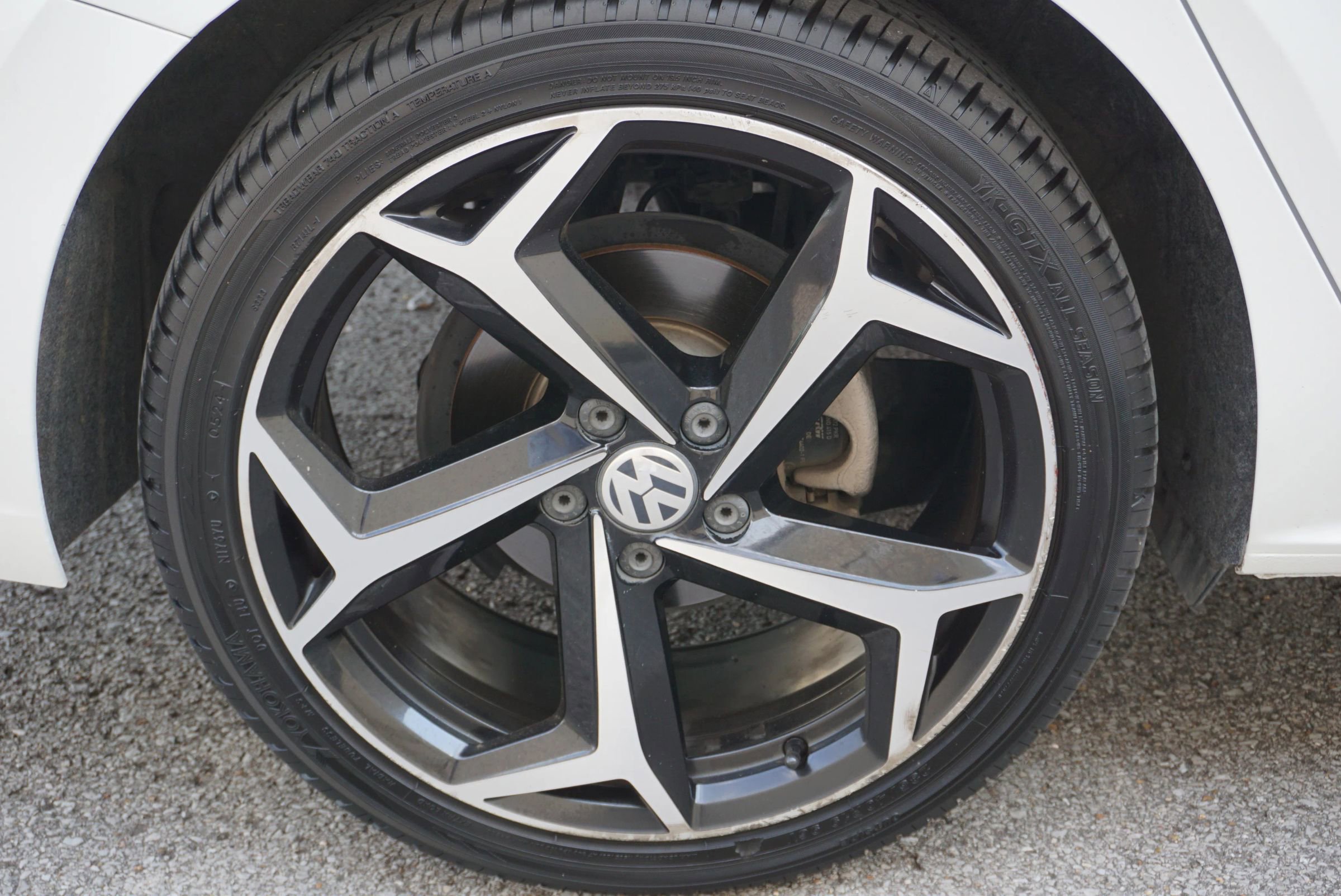 Used 2020 Volkswagen Passat 2.0T R-Line image 13