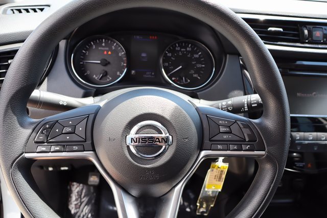 Used 2022 Nissan Rogue Sport S image 28