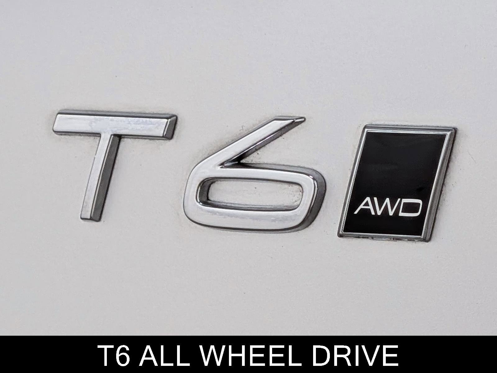 Used 2022 Volvo XC90 T6 Momentum w/ Advanced Package image 11