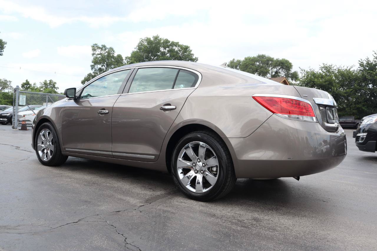 Used 2010 Buick LaCrosse CXL w/ Luxury Package AWD/4WD image 3