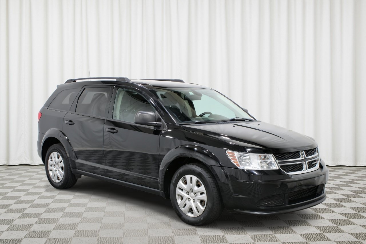 Used 2020 Dodge Journey SE w/ SE Popular Equipment Group FWD image 1