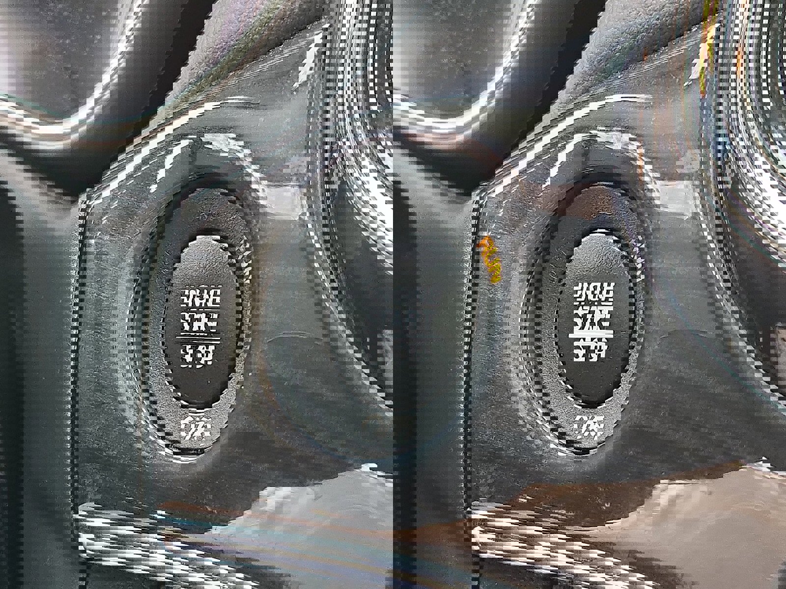 Used 2021 Jeep Grand Cherokee Overland image 25