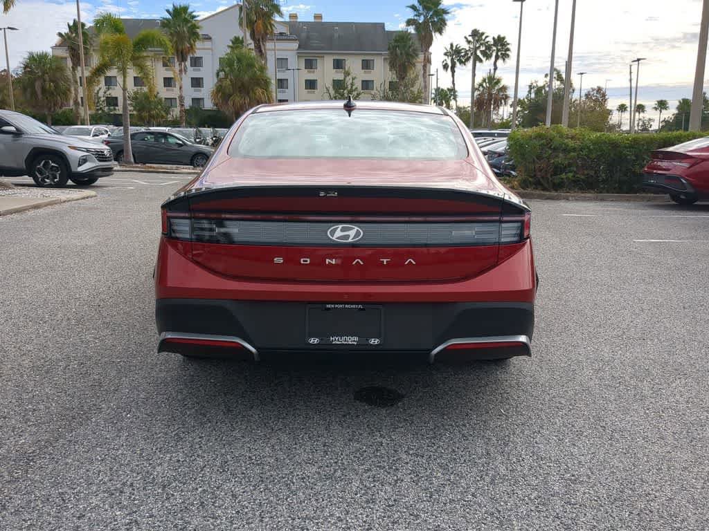 New 2026 Hyundai Sonata SE FWD image 6