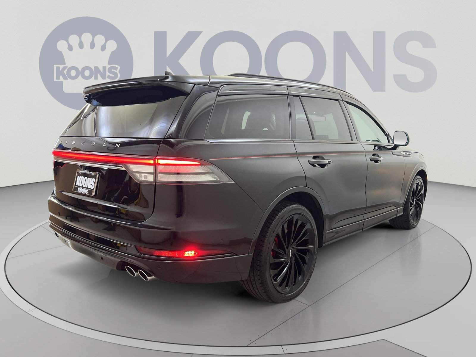 Used 2023 Lincoln Aviator Reserve w/ Equipment Group 201A AWD/4WD image 8