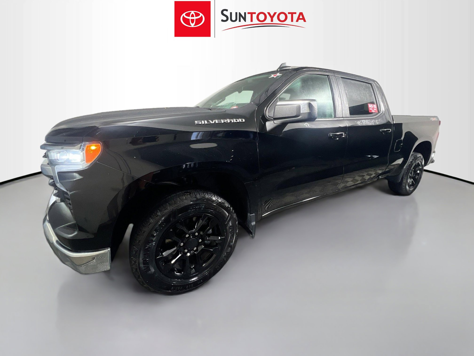 Used 2023 Chevrolet Silverado 1500 LT w/ Protection Package image 9