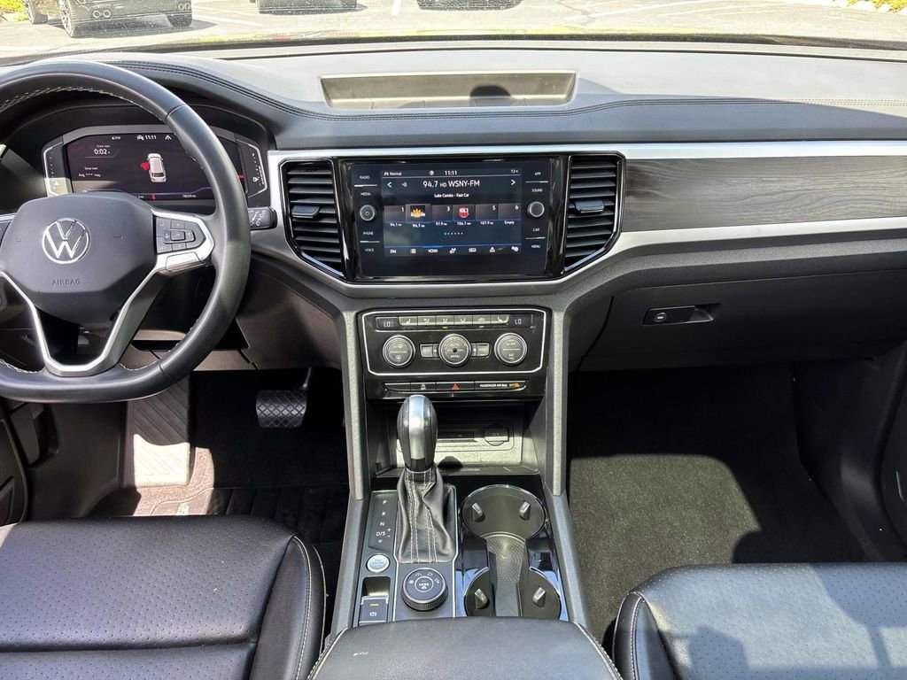 Used 2022 Volkswagen Atlas SE w/ Panoramic Sunroof Package image 30