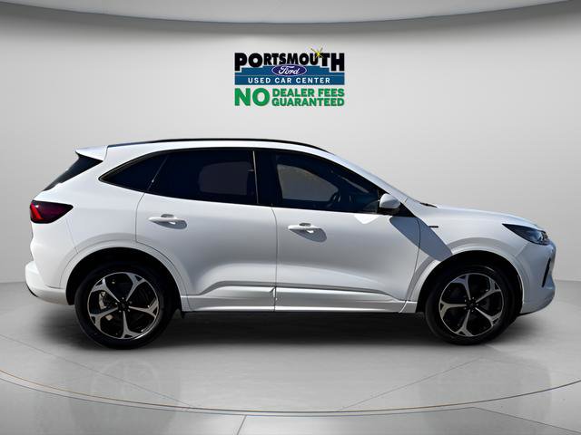 Used 2023 Ford Escape ST-Line Select w/ Tech Pack #2 AWD/4WD image 6