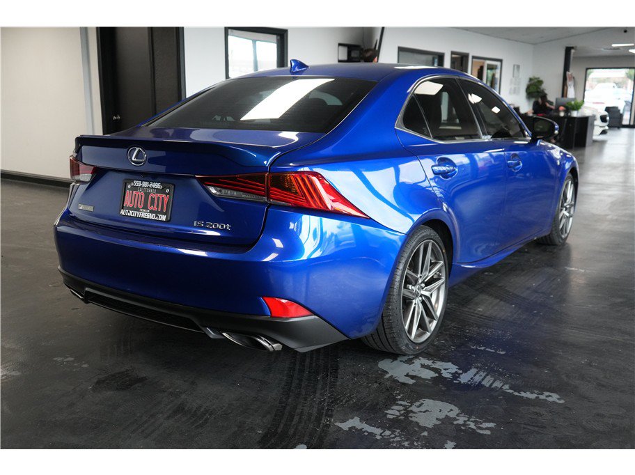 Used 2017 Lexus IS 200t F Sport w/ F Sport Package RWD image 7