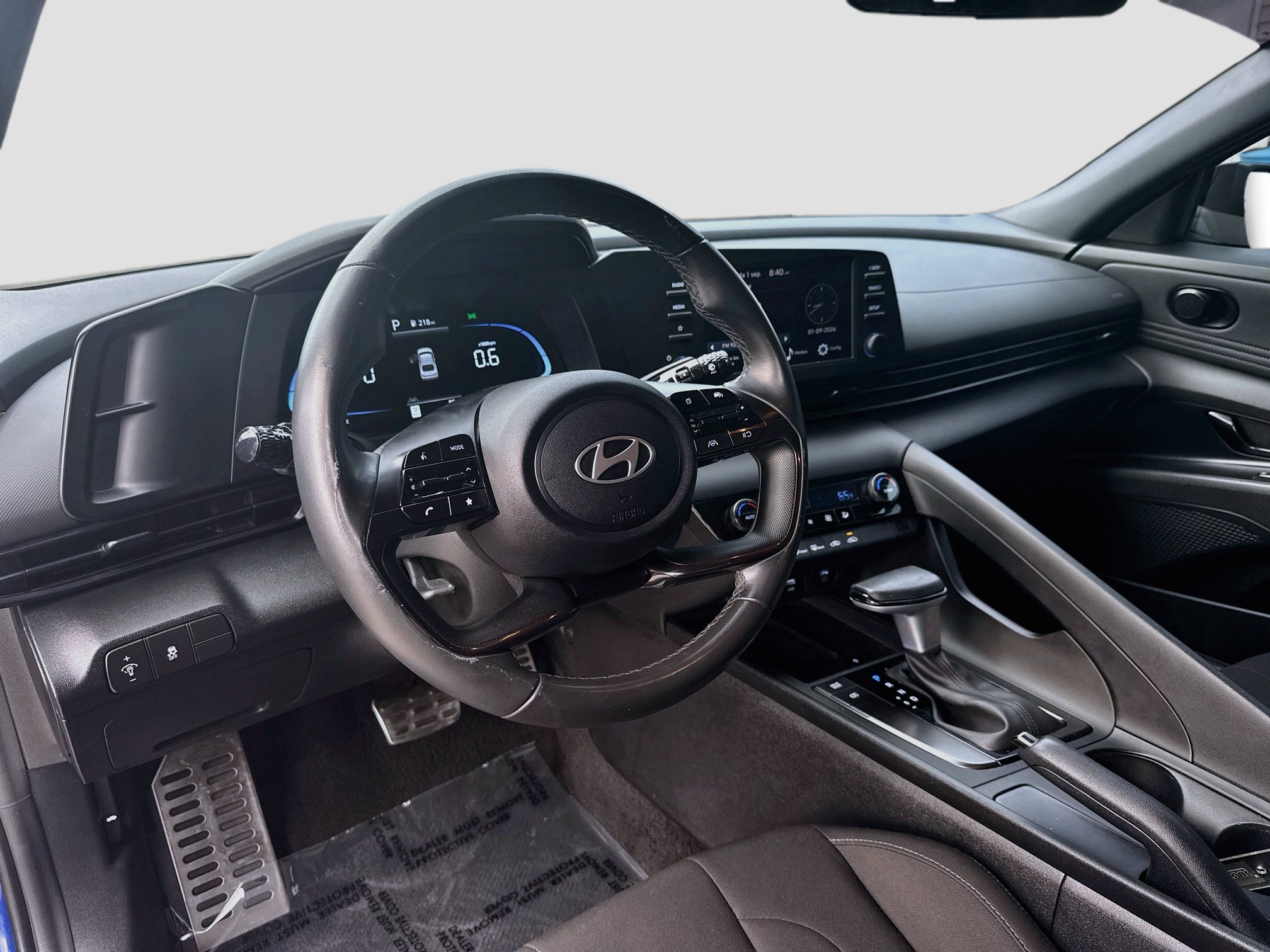 Used 2025 Hyundai Elantra Sport FWD image 7