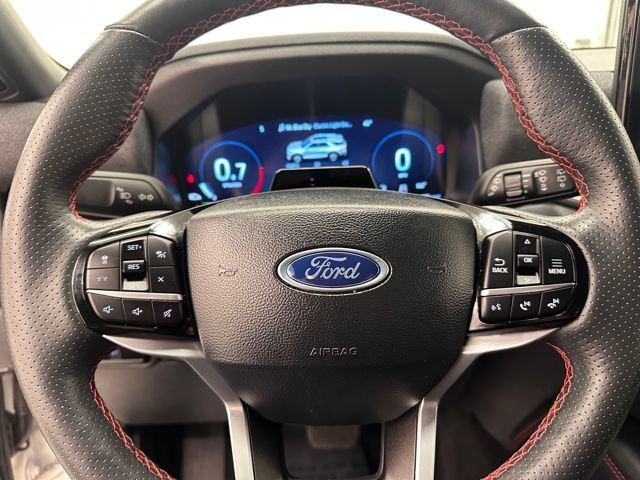 Certified 2025 Ford Explorer ST-Line w/ ST-Line Street Pack image 24