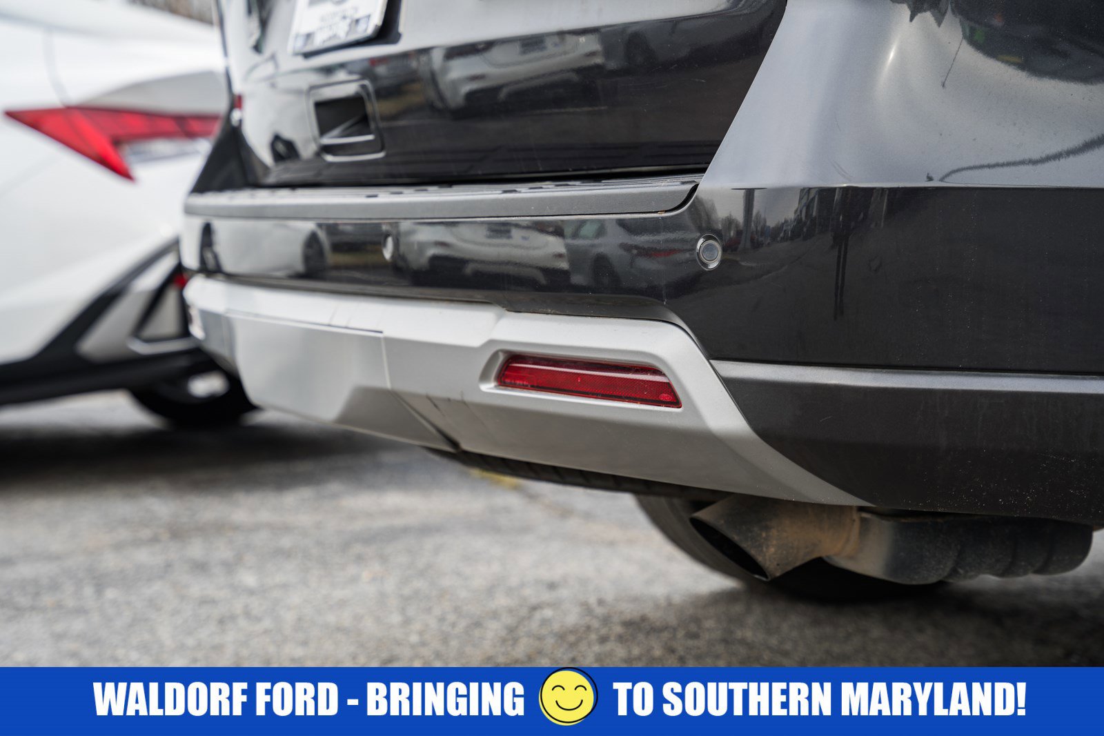 Used 2024 Ford Expedition Limited image 6