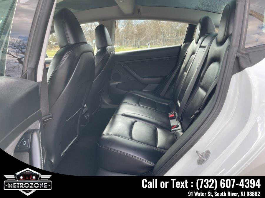 Used 2023 Tesla Model 3 Standard Range RWD image 15