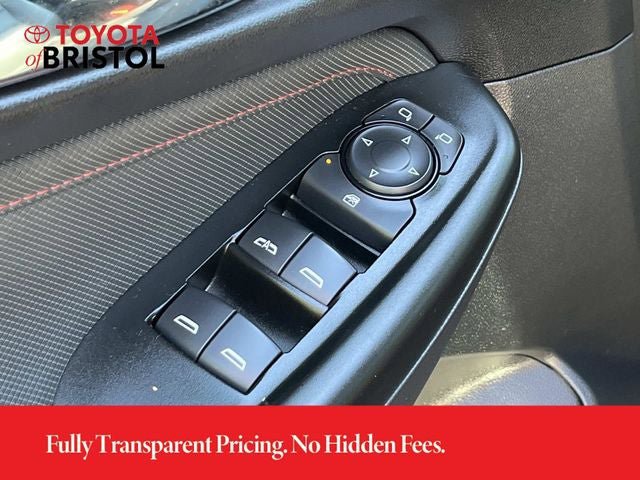 Used 2024 Chevrolet TrailBlazer RS w/ Driver Confidence Package FWD image 26