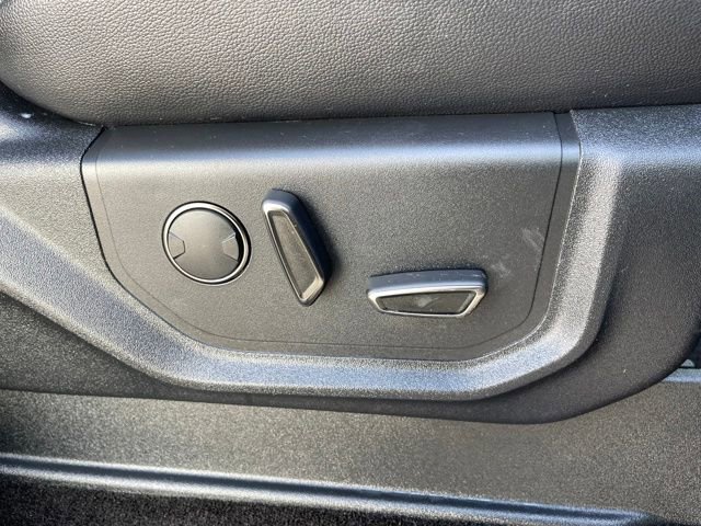 Used 2018 Ford F150 Raptor w/ Equipment Group 802A Luxury image 32