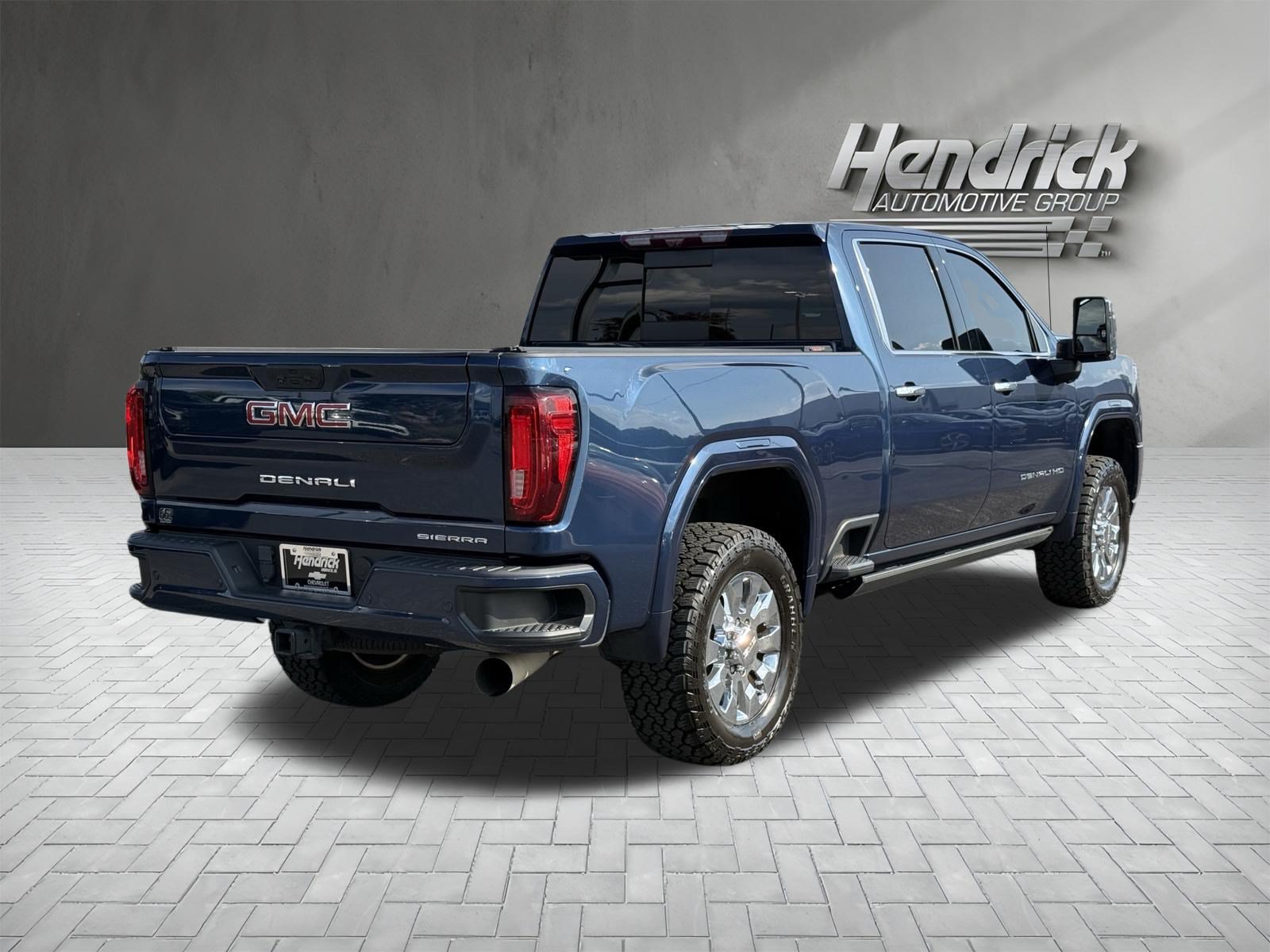 Used 2023 GMC Sierra 2500 Denali w/ Denali Ultimate Package AWD/4WD image 10