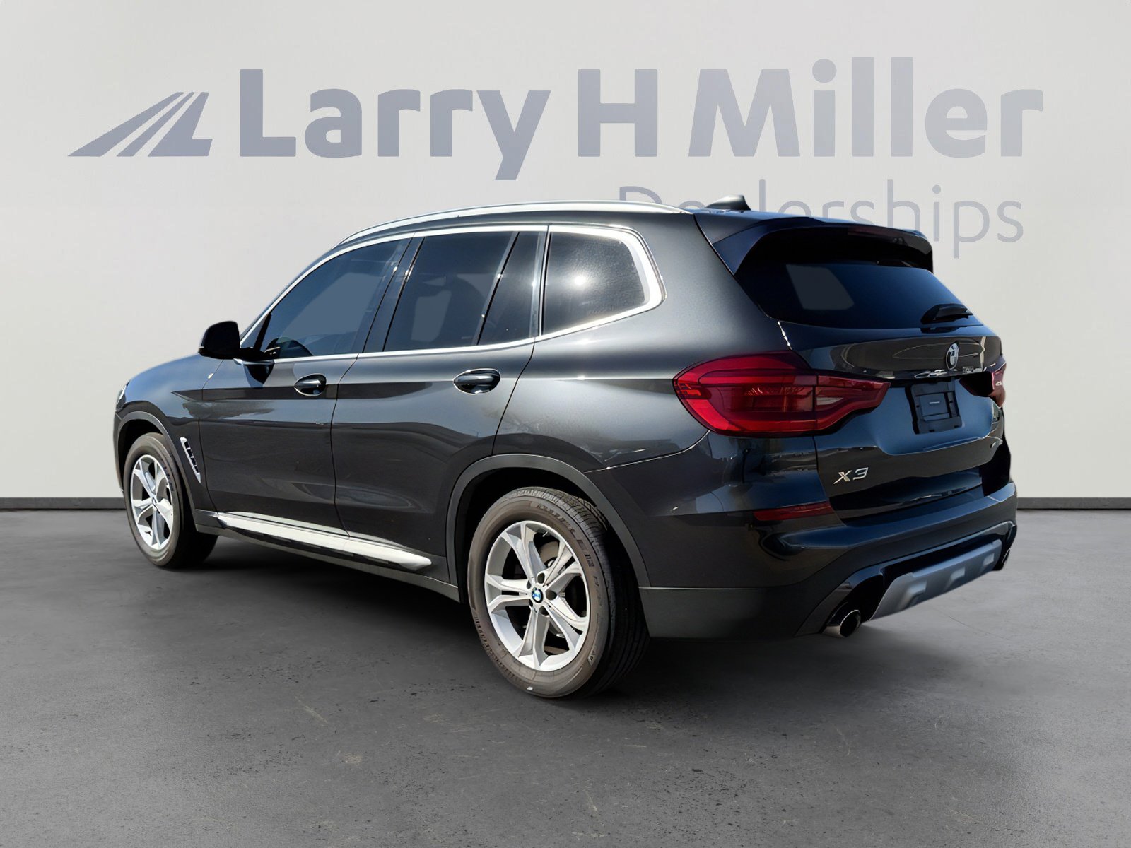 Used 2021 BMW X3 xDrive30i w/ Convenience Package AWD/4WD image 3
