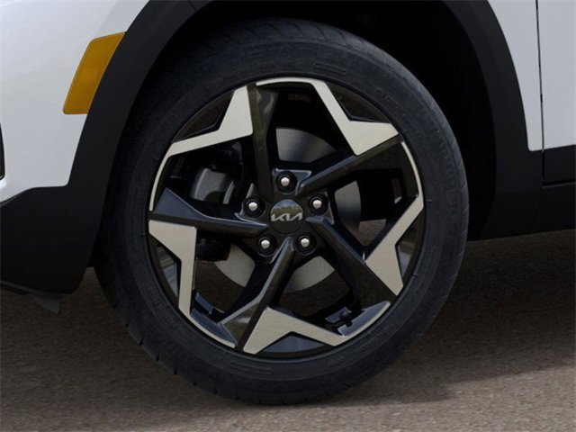 Certified 2025 Kia Seltos S FWD image 9