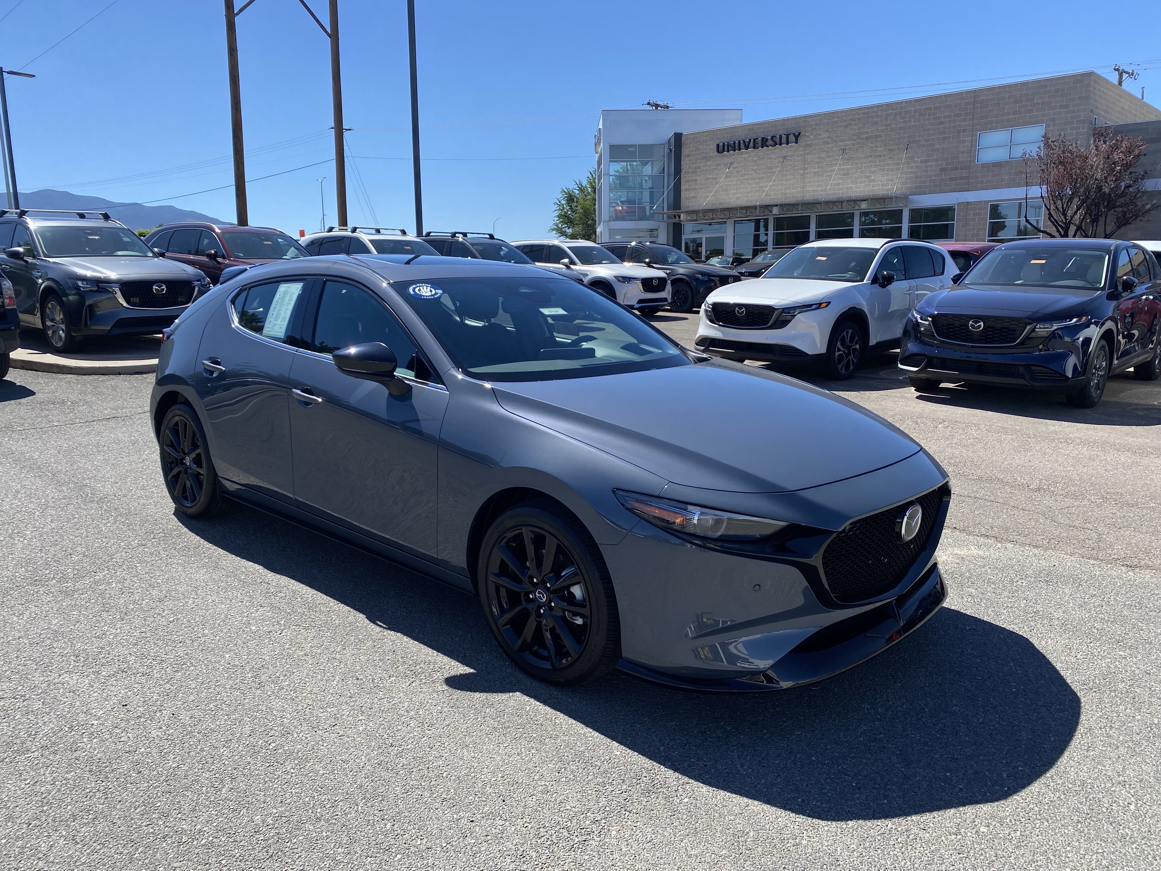 Certified 2025 MAZDA MAZDA3 Hatchback w/Premium Plus Pkg AWD/4WD image 48
