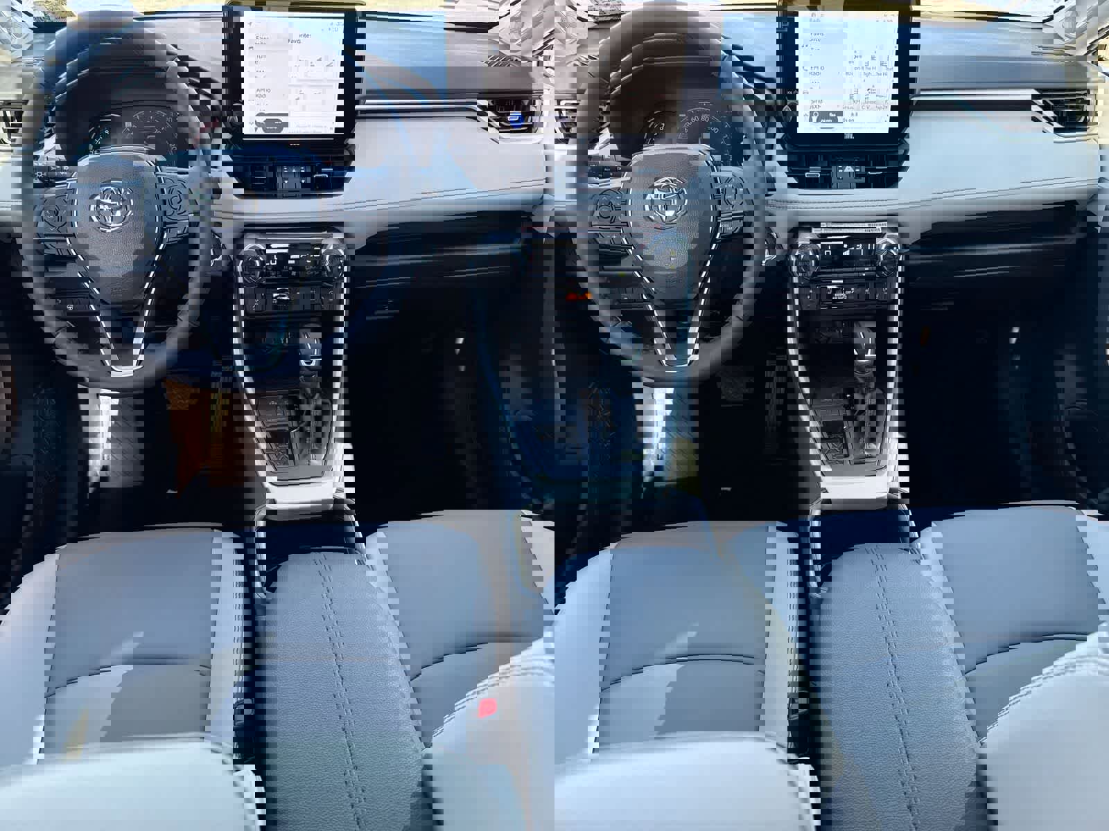 New 2025 Toyota RAV4 XLE Premium w/ Weather Package image 15