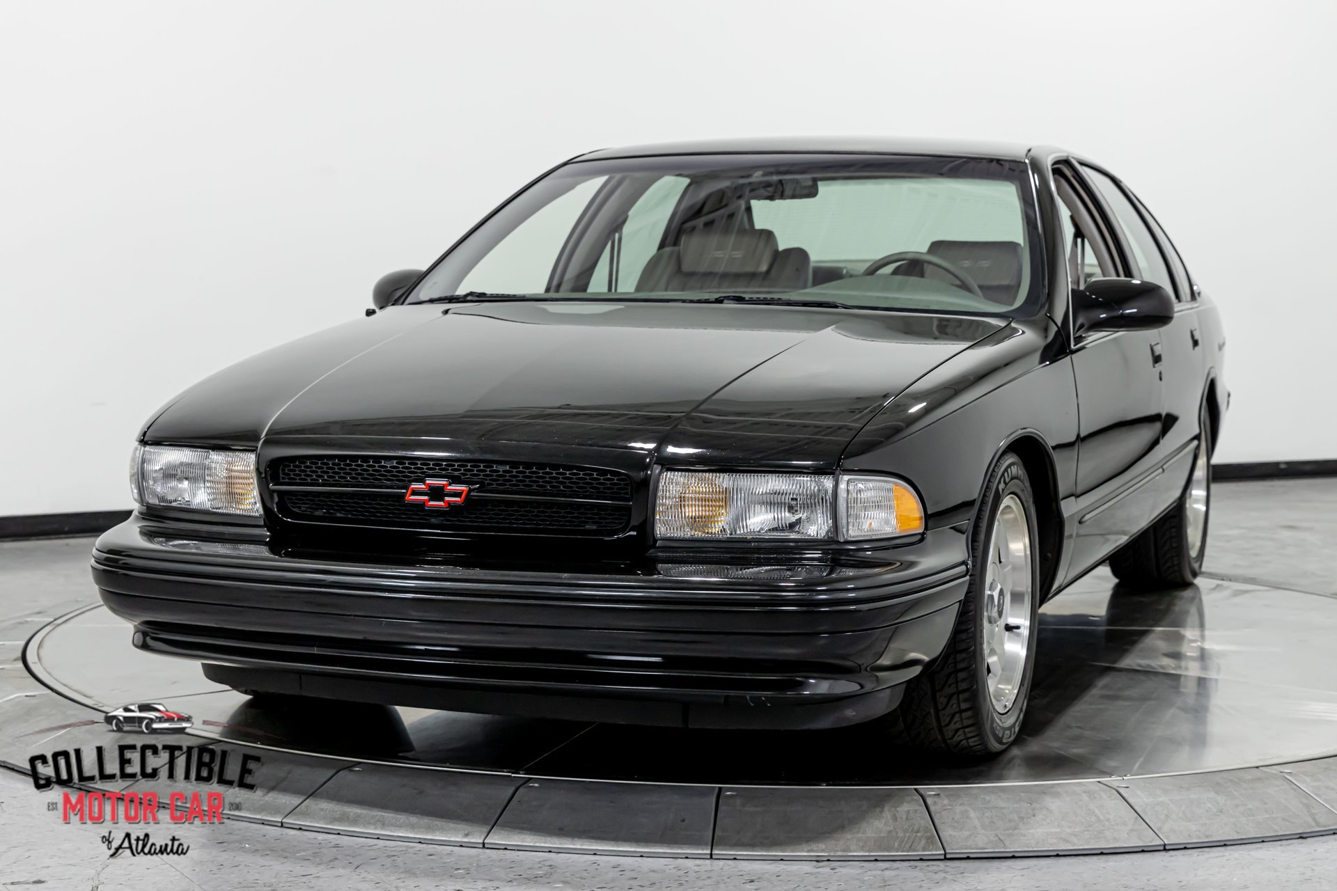 Used 1996 Chevrolet Impala SS RWD image 29