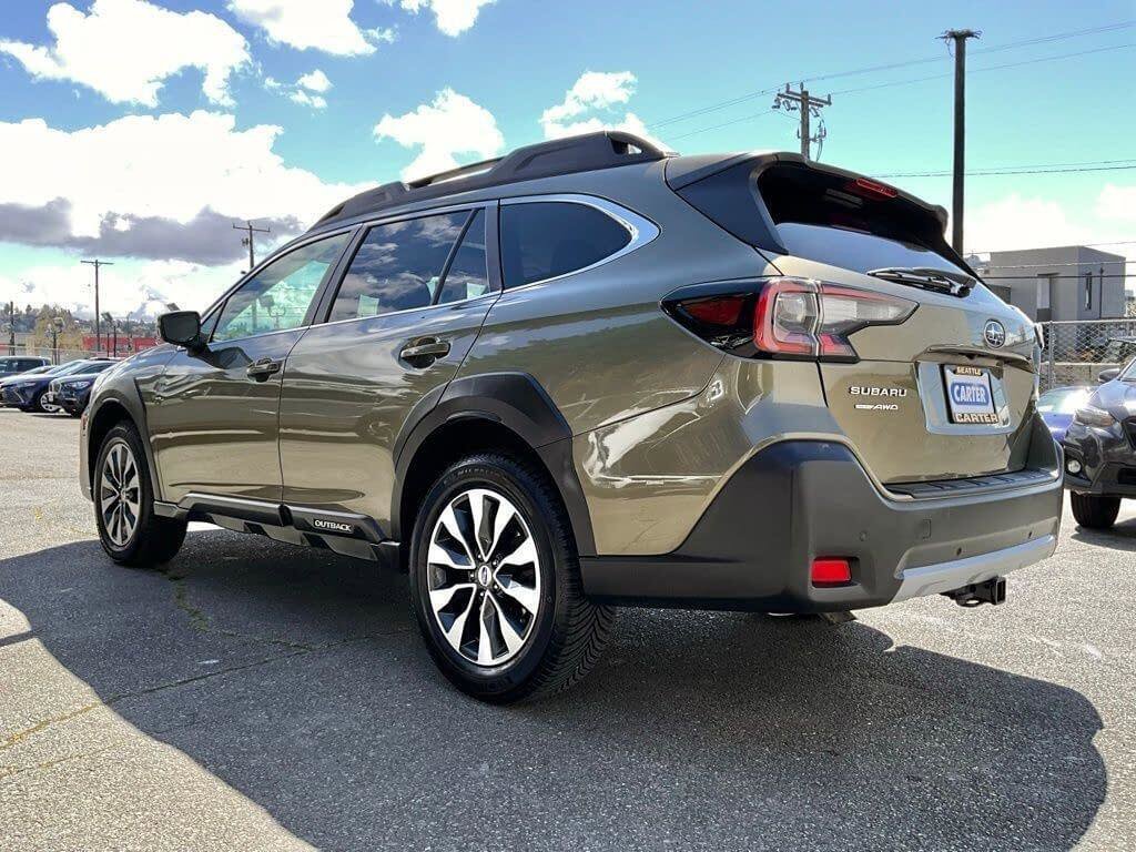 Used 2023 Subaru Outback Limited XT image 6