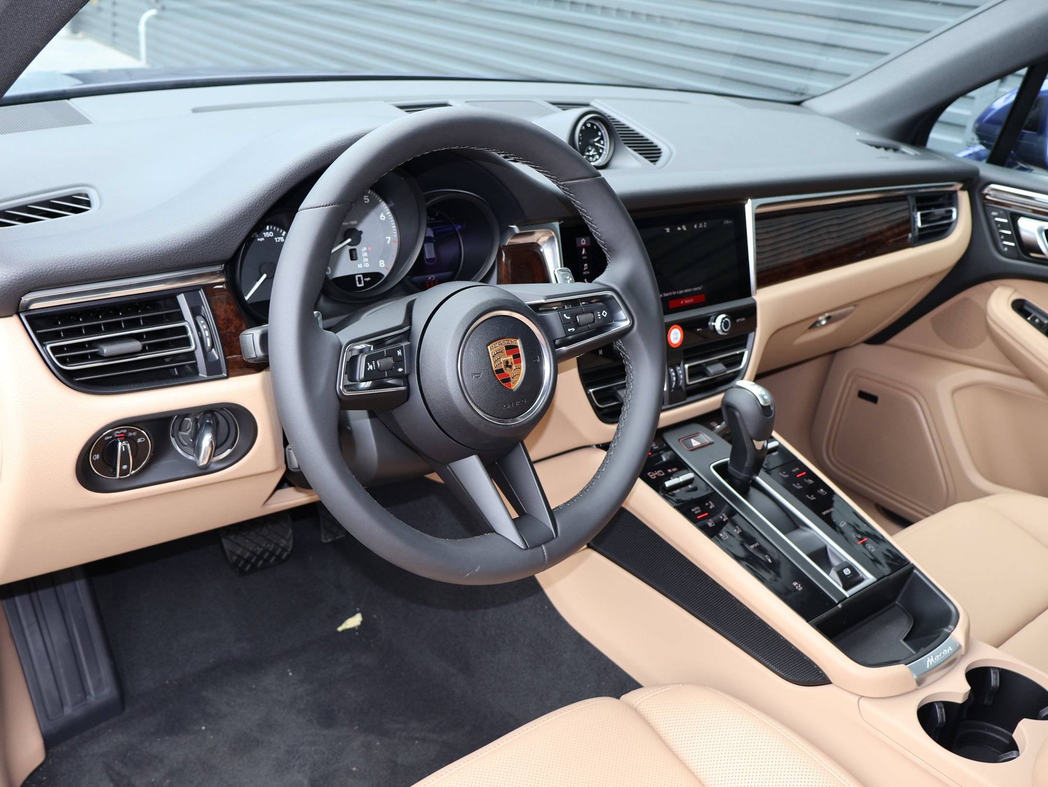 New 2026 Porsche Macan S AWD/4WD image 4