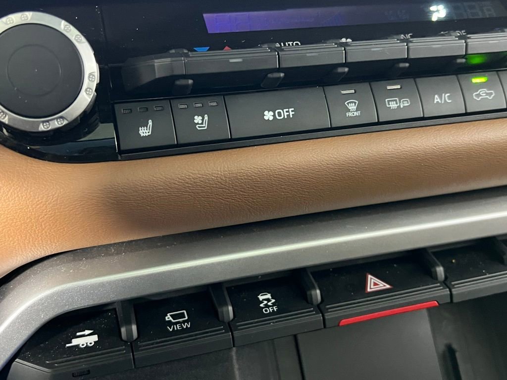 Used 2025 Toyota Tundra 1794 Edition image 17