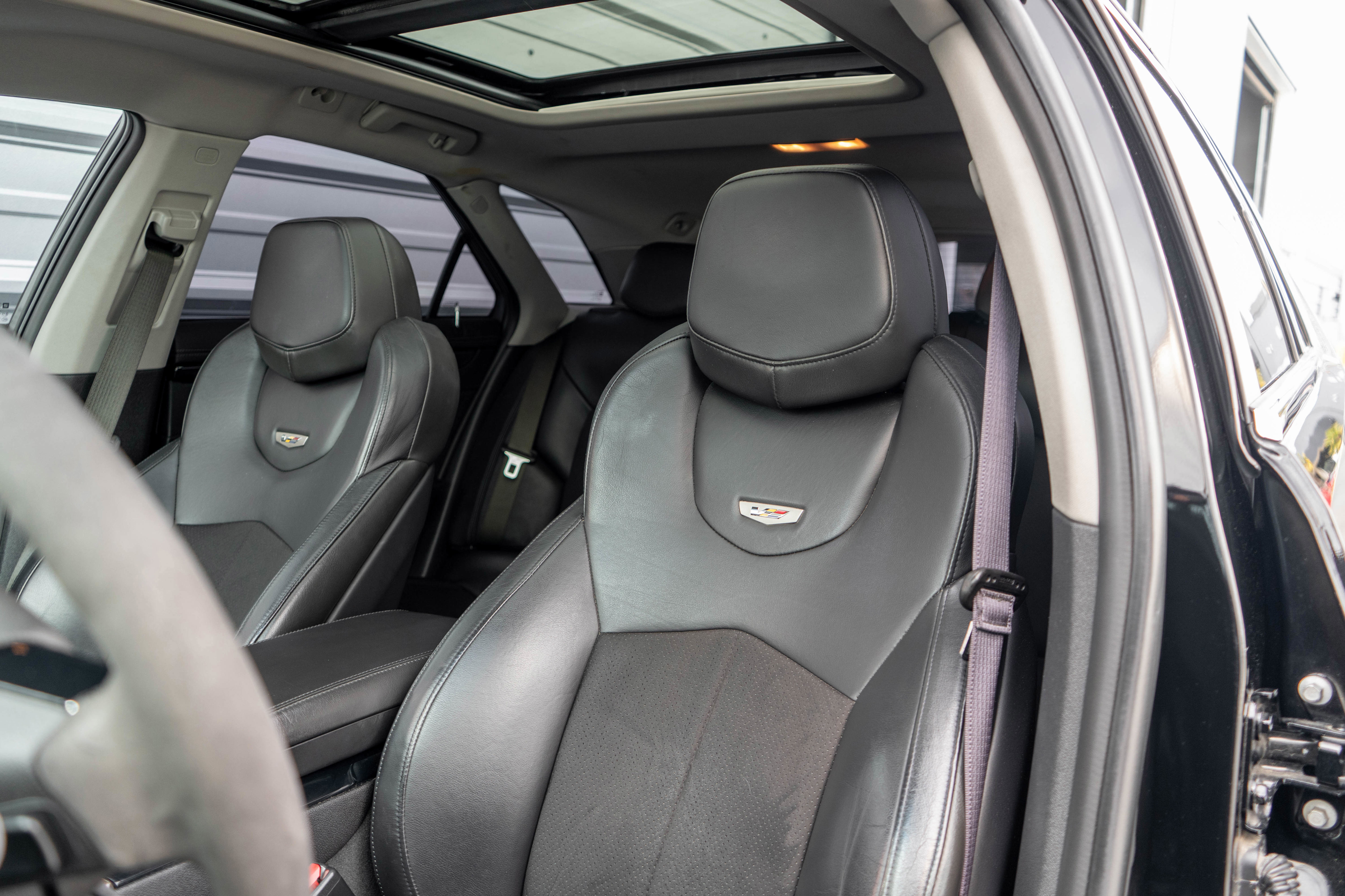 Used 2011 Cadillac CTS V w/ Wood Trim Package image 10