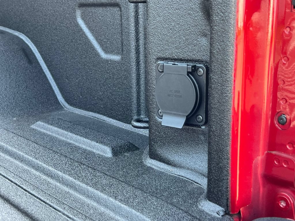 New 2026 GMC Sierra 2500 AT4 w/ AT4 Premium Plus Package AWD/4WD image 9