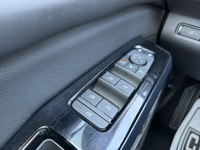 New 2026 Nissan Pathfinder Platinum image 25